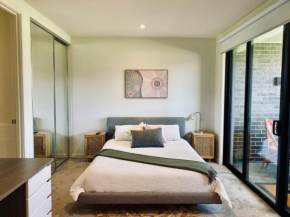 Golf Sandbelt Private Room with Ensuite inc Breakfast